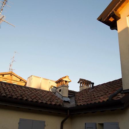 Casa Viola, Deliziosa Mansarda In Centro Storico Apartment Modena Exterior photo